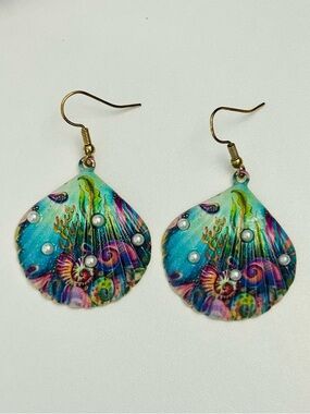 Seashell Underwater Scene Earrings Pearl Accents